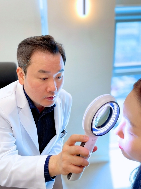 Dr. 이완 원장